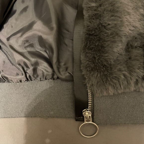 Fluffy faux fur hoody sweater grey - Picture 2 of 9